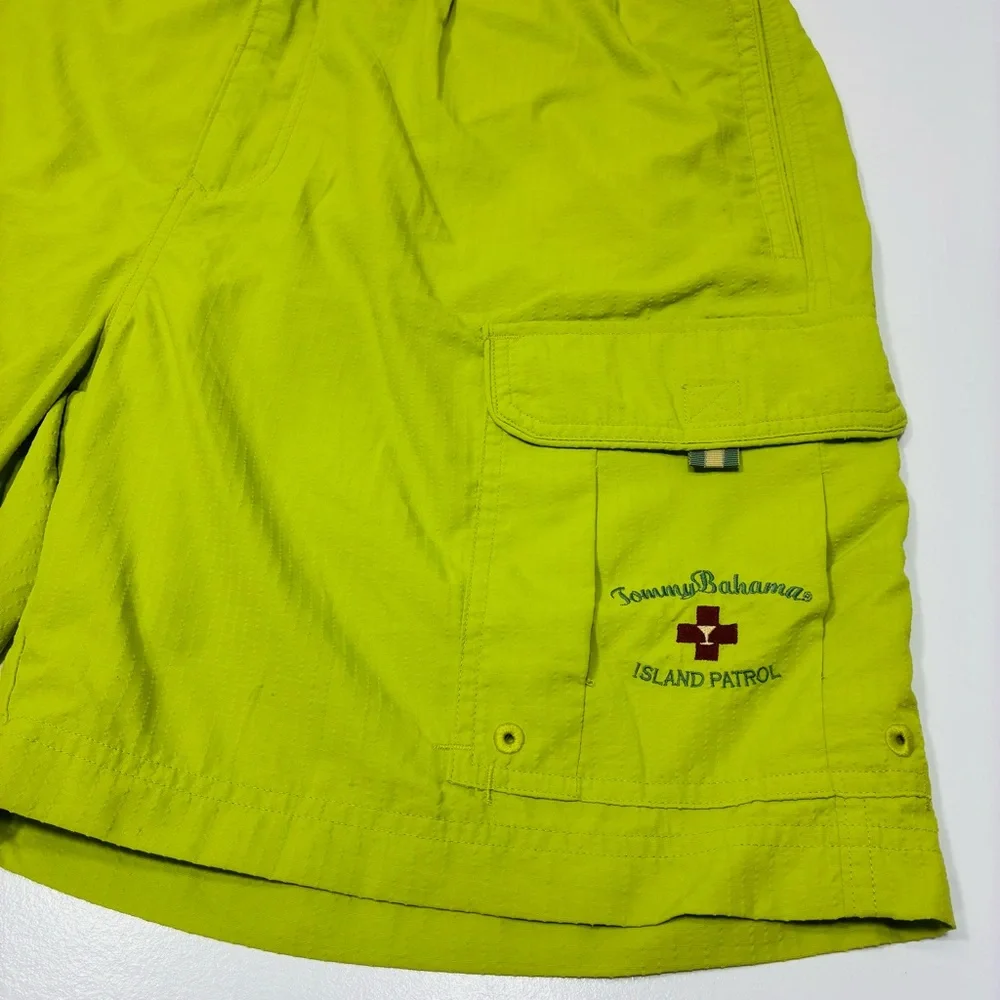 Tommy Bahama Men Swimming Trunks Size XL Green 100% Nylon Elastic Waist lined‎